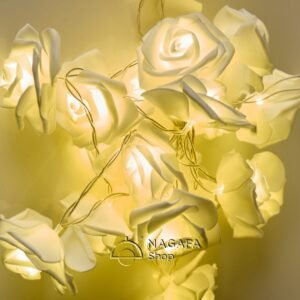 فرع ورد ابيض مضئ