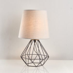 أباجورة مودرن بقاعدة معدن متين وشابوه كتان قماش تضيف لمسة فخمة لكل ركن |Nagafa Shop