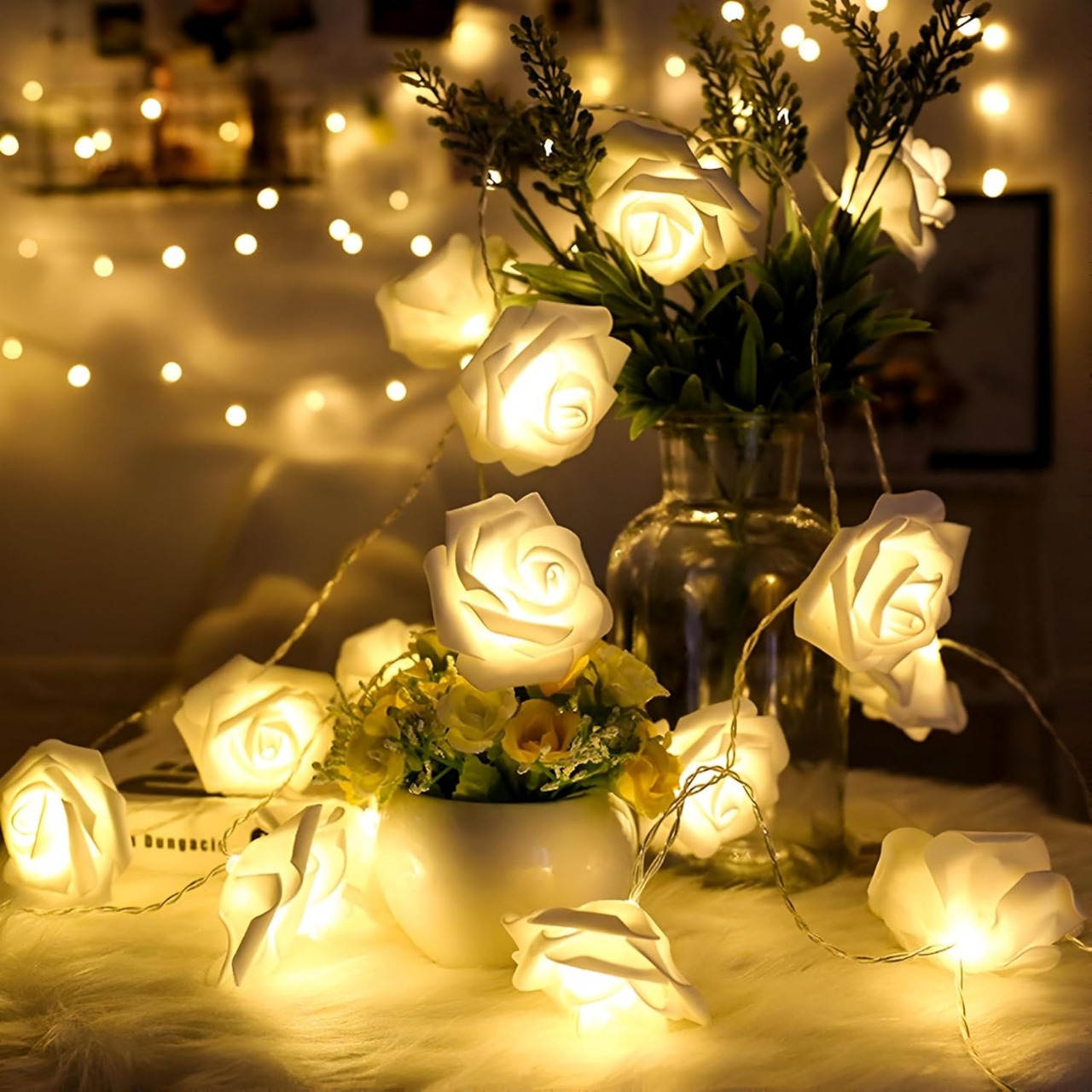 IMG-20251026-WA0009.jpg فرع ورد ابيض 20 لمبة LED | إضاءة ديكوري مضيئة بالبطارية للغرف و المناسبات - الصورة 1