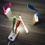 ⁦مصباح USB مرن وقابل للدوران 360° – إضاءة محمولة بألوان متعددة⁩ - الصورة ⁦7⁩