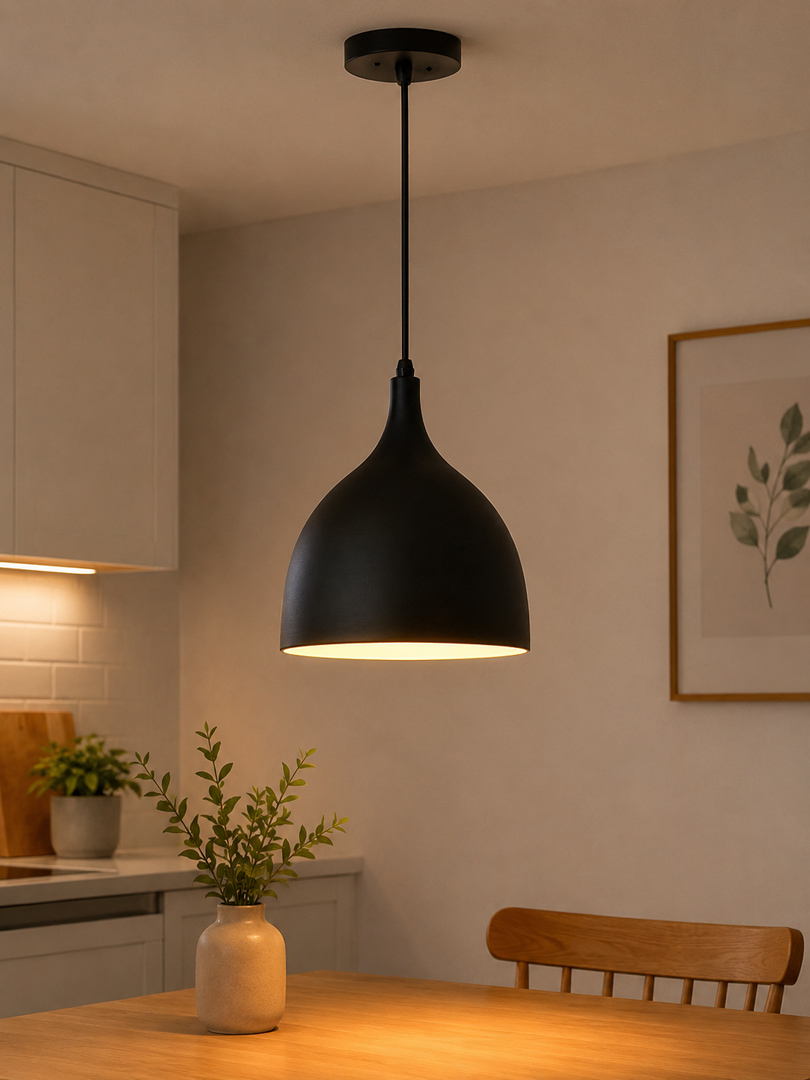 modern-black-metal-pendant-light-1.jpg دلاية سقف ألومنيوم سوداء 1 لمبة | تصميم كلاسيك و اضاءة قوية - الصورة 1
